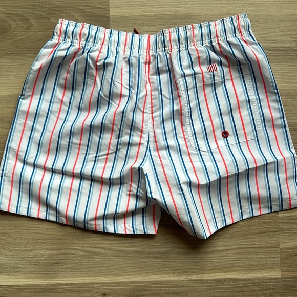 Beach Shorts - Size Small - Picture 2 of 2